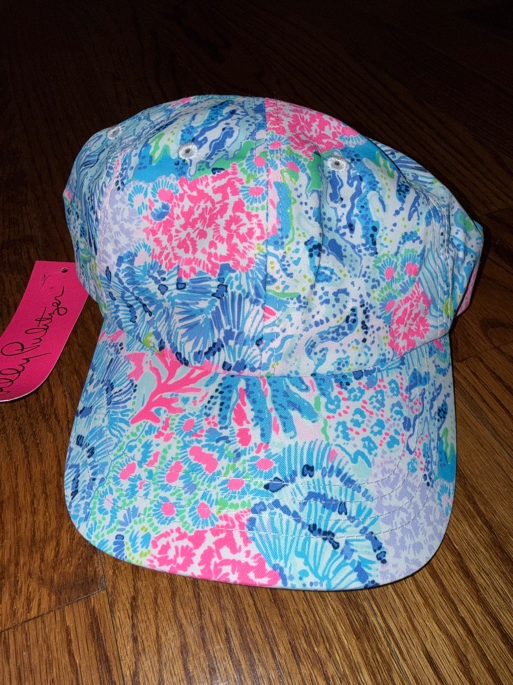 Lilly Pulitzer Run Around Hat in print multi sink or swim NWT RARE!